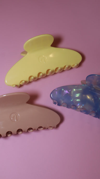 Flamingo Claw Clip