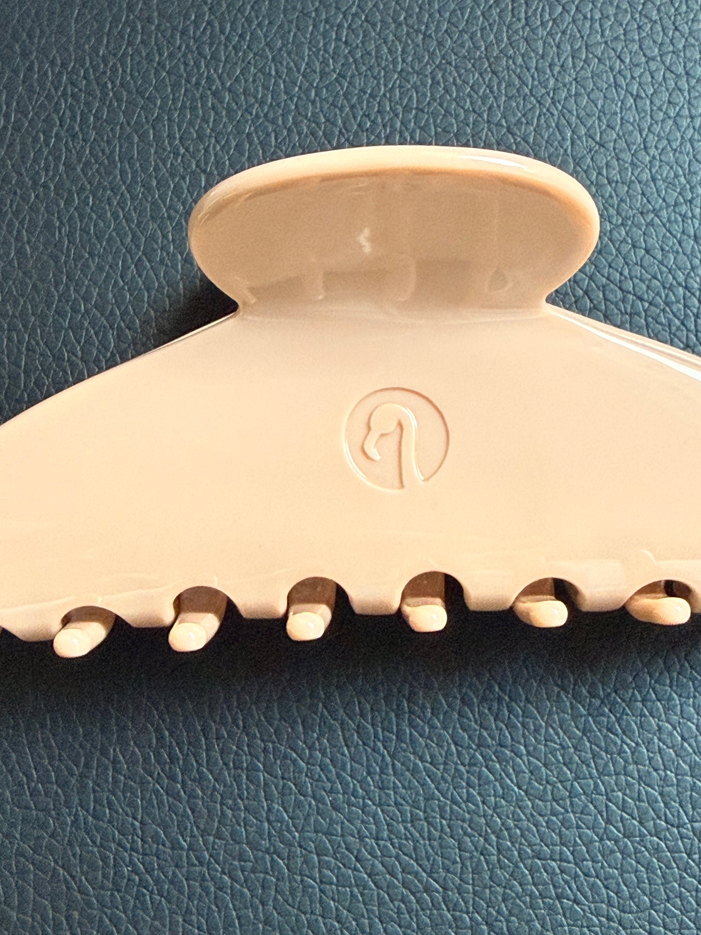 Flamingo Claw Clip